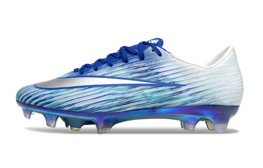 High-performance soccer cleats, Nike Air Zoom Mercurial Vapor XVII Elite FG for elite players